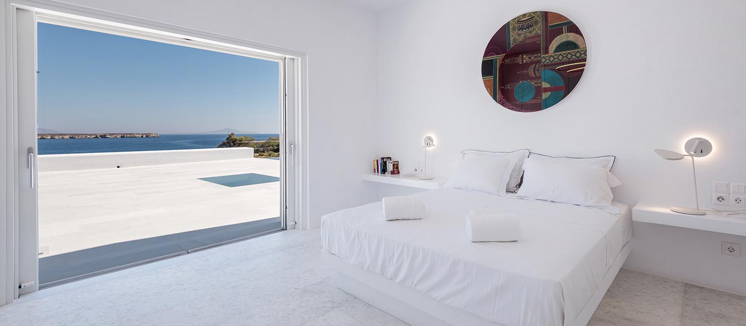 Δυόροφη Βίλα στην Πάρο απο την αρχιτέκτονα Μανταλένα Μπαφίτη. Φωτό 2